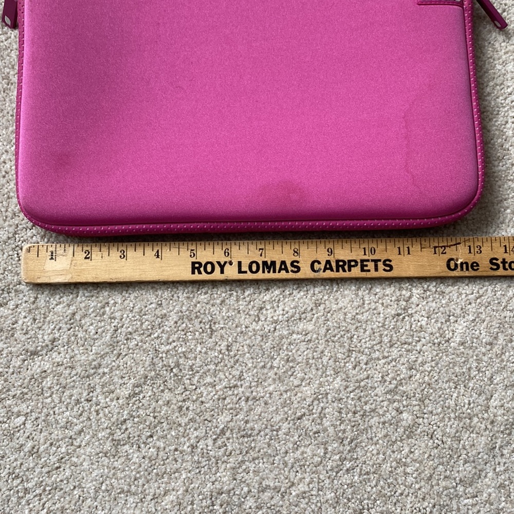 Incase Laptop Case - Picture 7 of 7